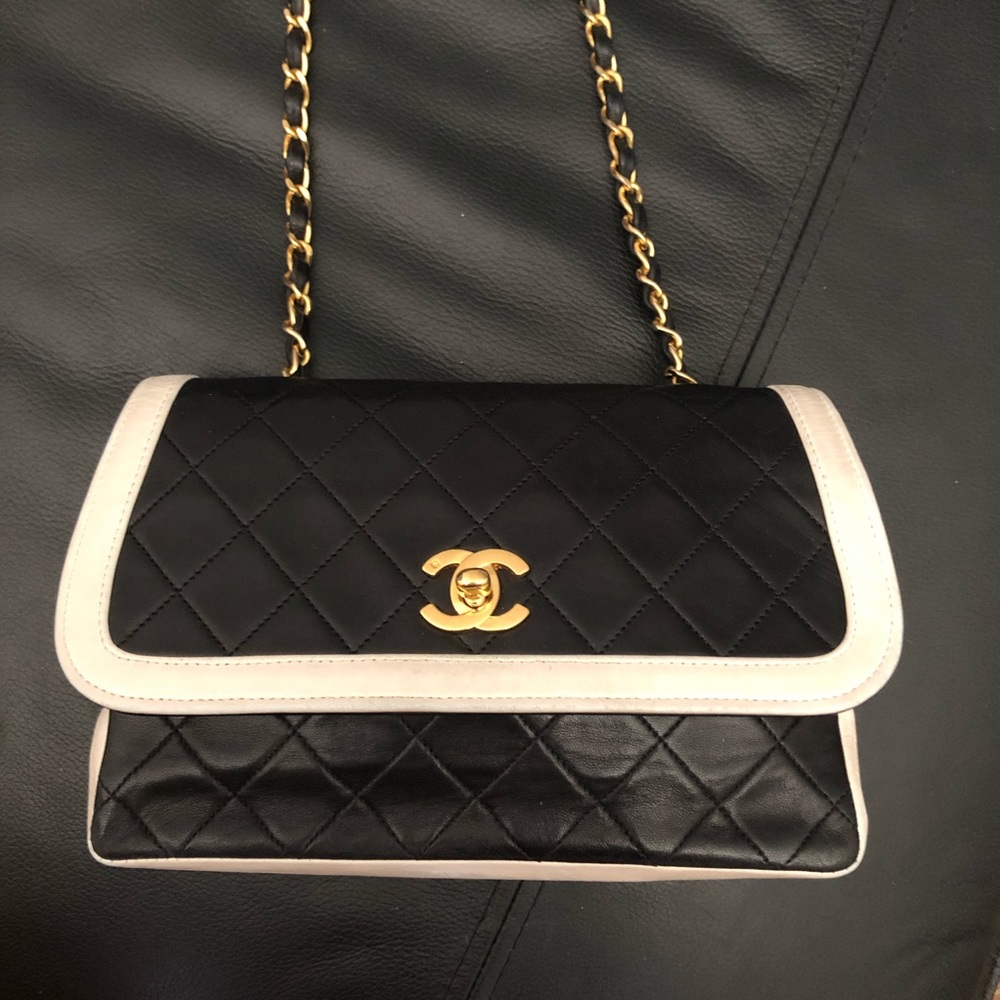 SOLD**Chanel Classic Vintage Two Tone Flap Bag - Picture 5 of 15